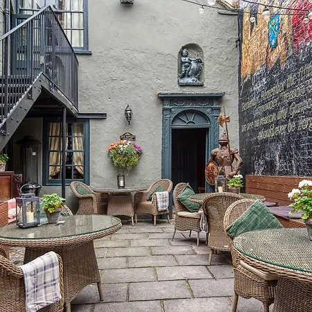 Mini-hôtel Guy Fawkes 4*