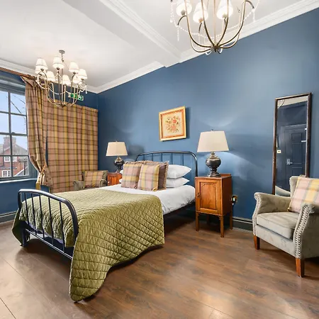 Guy Fawkes Mini-hôtel 4*