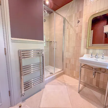 Inn Guy Fawkes 4*