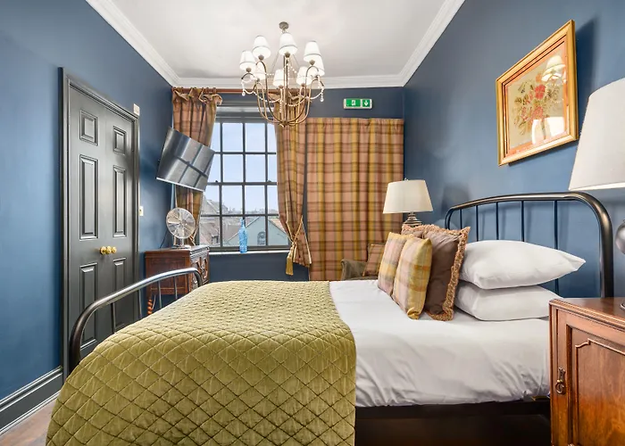 Guy Fawkes 여관 4*