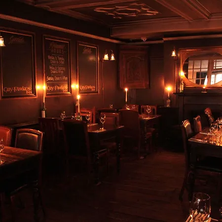 여관 Guy Fawkes