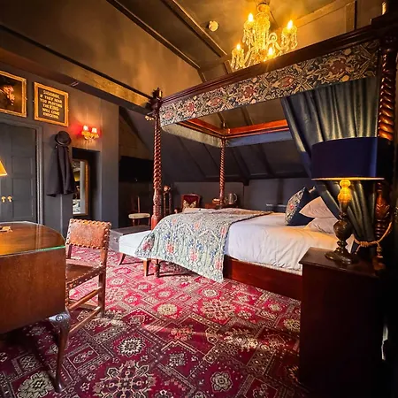 Guy Fawkes Estalagem 4*