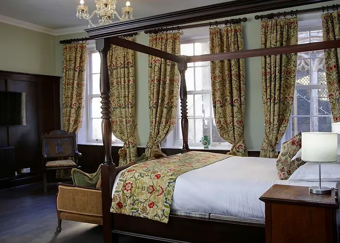 Estalagem Guy Fawkes 4*